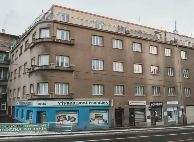 Činžovní dům Radlická 2244/108, pohled z ulice